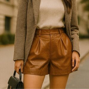 Abercrombie & Fitch brown vegan leather high rise shorts ❤️